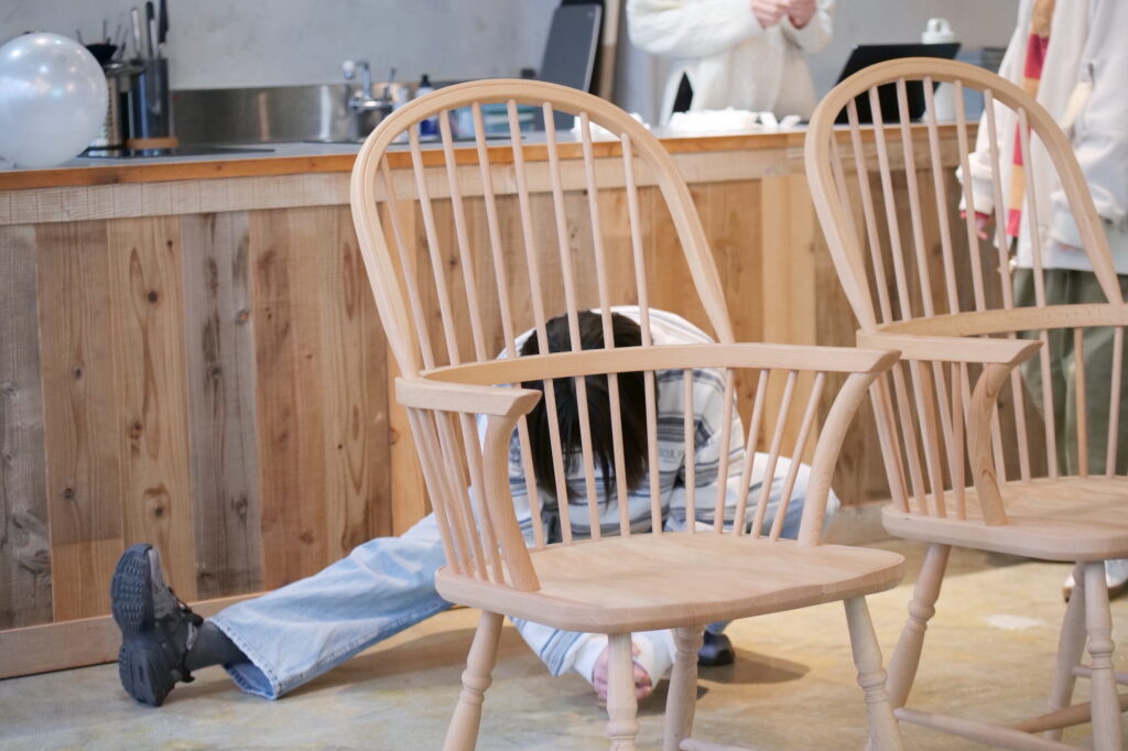 準備体操をするメンバー